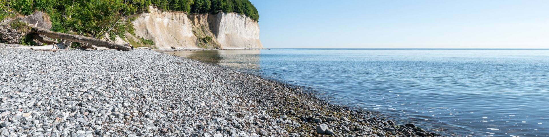 Chalk cliffs panorama along the Baltic sea, Rügen (Ruegen) island, Mecklenburg-Vorpommern, Germany