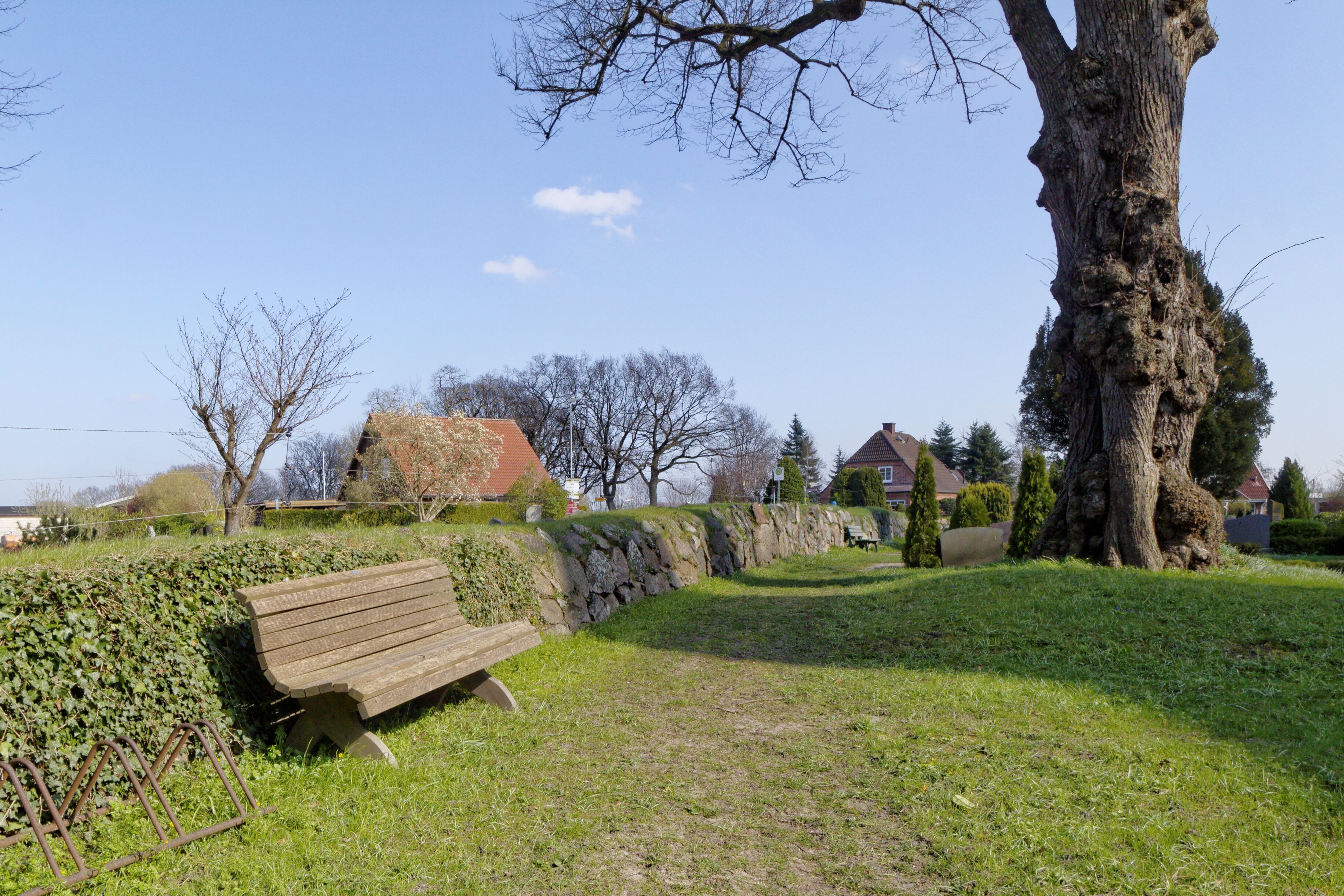 Krusendorf, Kirche St.Trinitatis; Feldsteinmauer