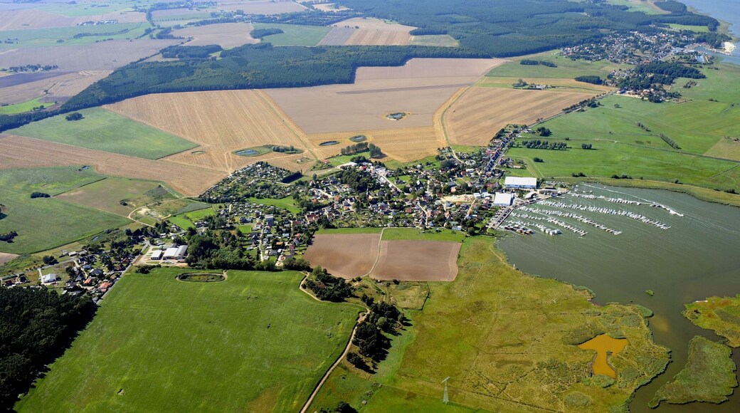 Kröslin, Hafen und Marina am Peenestrom 2013