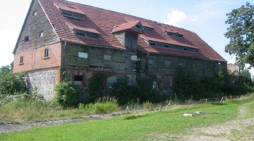 Denkmalgeschütztes Bauwerk in Wusterhusen-Gustebin