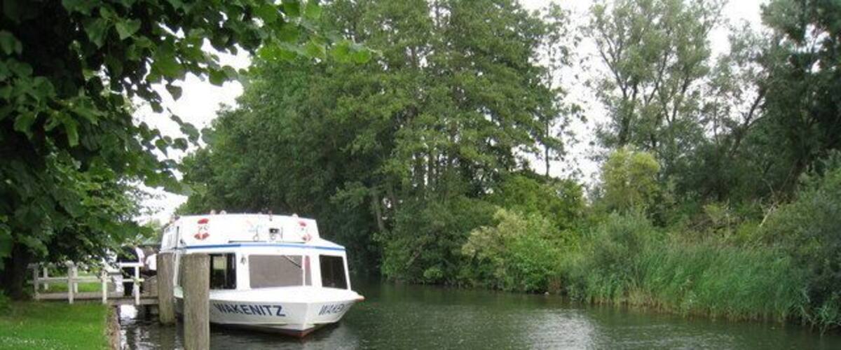 Wakenitz Ausflugsdampfer