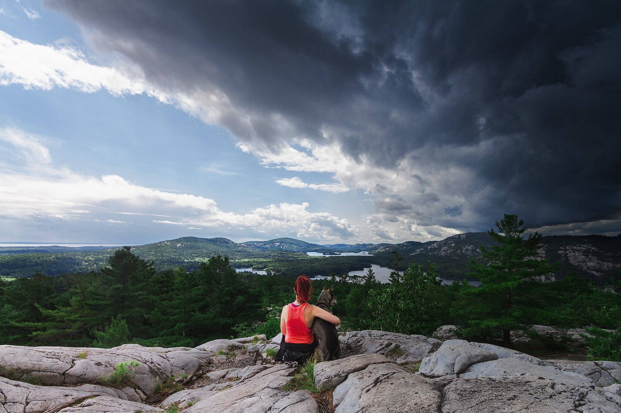 #takeahike at Killarney Provincial Park in Ontario, Canada! The Crack hiking trail offers rewarding views once you reach the top. 
#travel #colourful #weather #hiking #ontario 