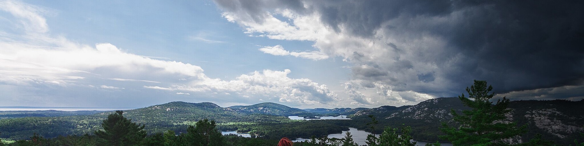 #takeahike at Killarney Provincial Park in Ontario, Canada! The Crack hiking trail offers rewarding views once you reach the top.
#travel #colourful #weather #hiking #ontario