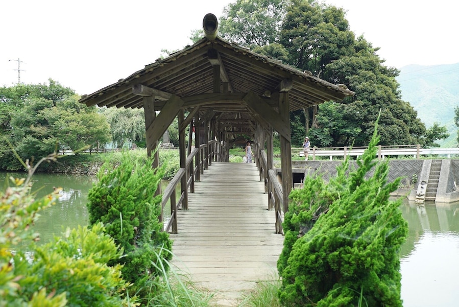 Yuge Shrine, Uchiko, Ehime
Original shrine dates back to end of the 14th century, by a powerful local clan Kono family