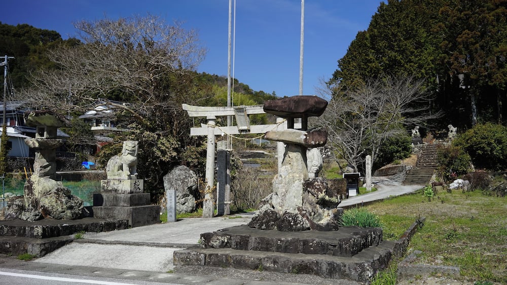 仁井田十二所神社