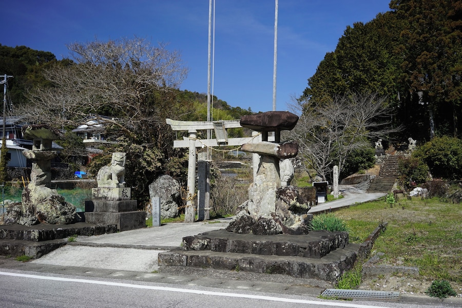 仁井田十二所神社