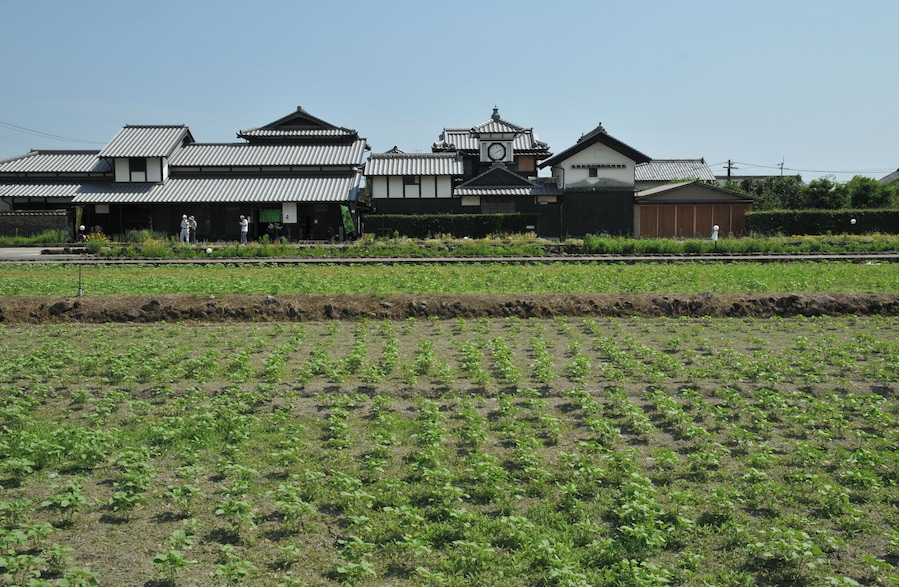 Countryside and Noradokei(the turret clock)