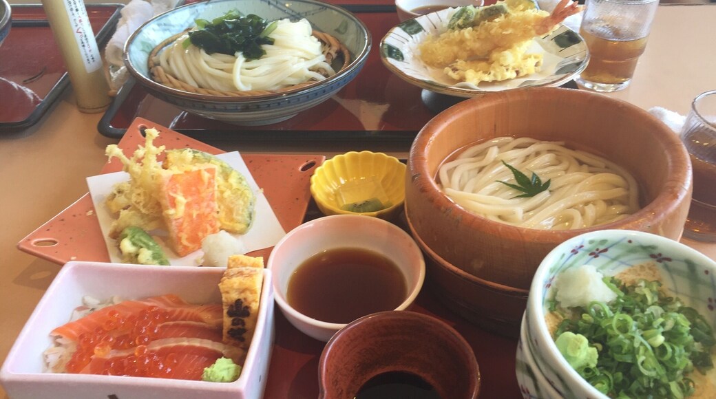 Udon noodles and sushi