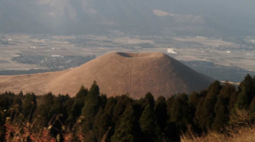 Komezuka ("rice bowl")