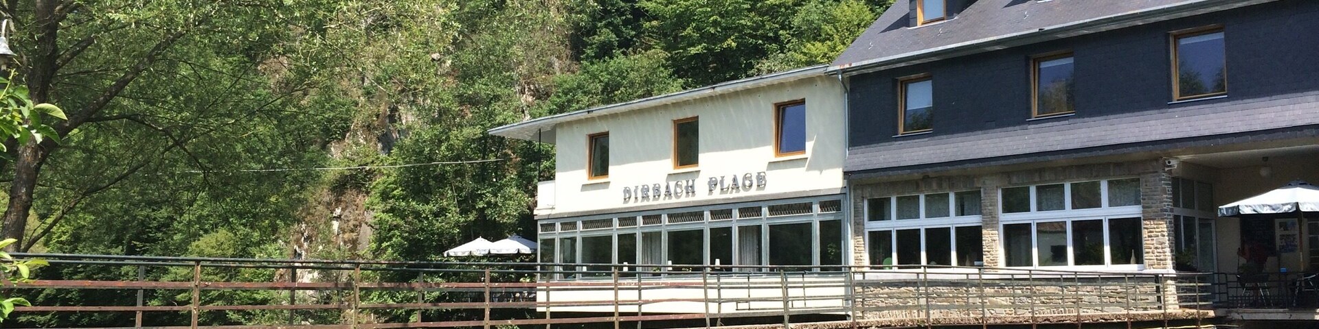 Eng kléng Platz Rouh