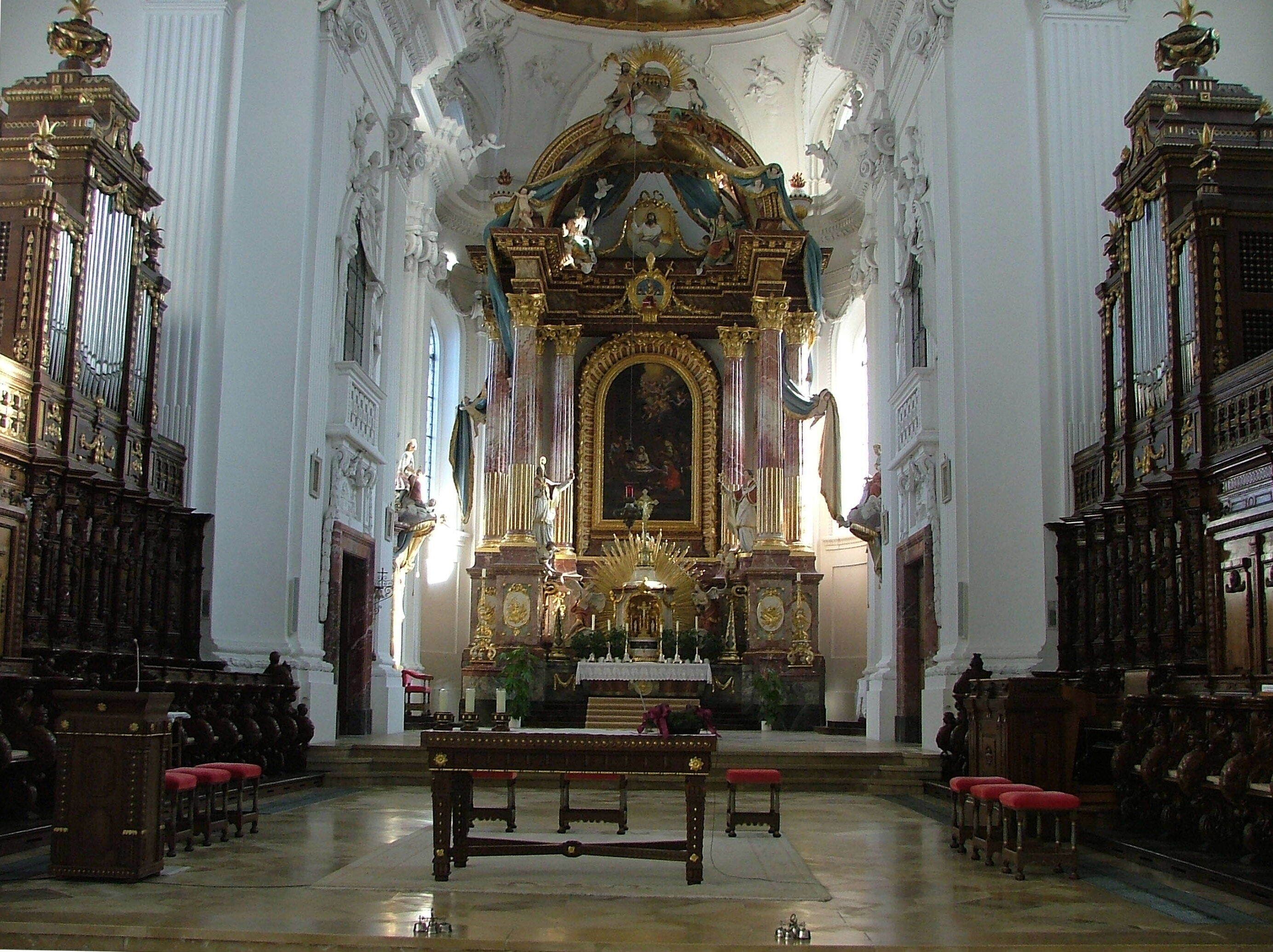 Rot an der Rot Chorraum