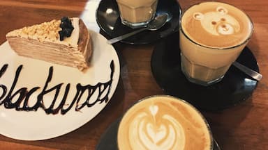 This is a surprise find. A great cafe with big town setup in this small town. Menu with lots of choices and good coffee