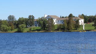 A beautiful lodge in the middle of 10,000 acres.