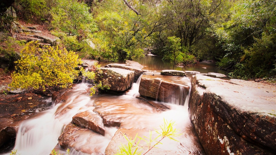 Peaceful easy to get too, different locations 3 falls