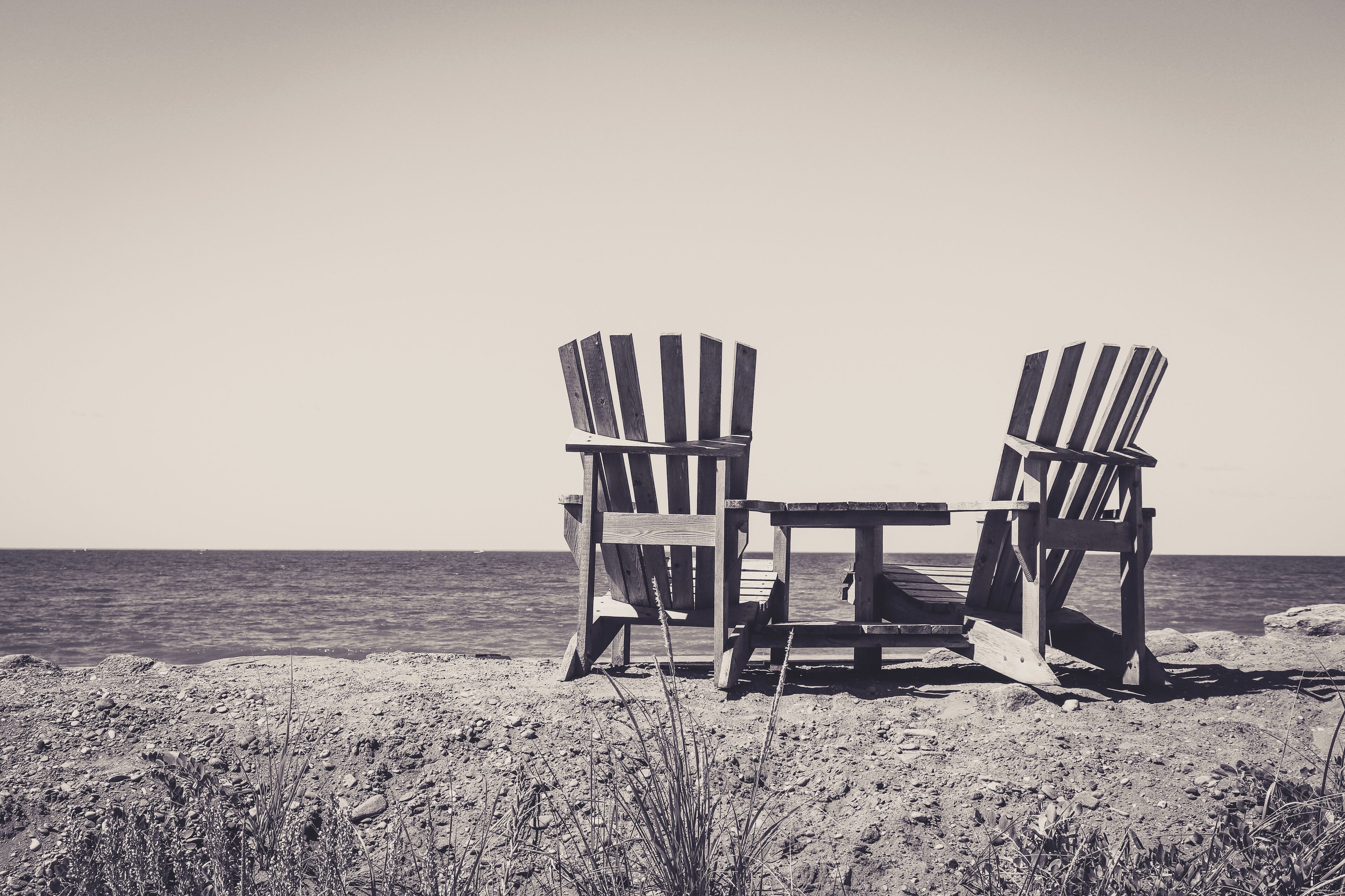 Beside the light house you can find another family friendly beach area that offers limited free parking and is dog friendly.