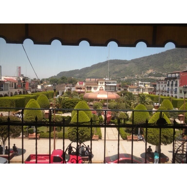 Beautiful central garden and park in the town square of Xicotepec.