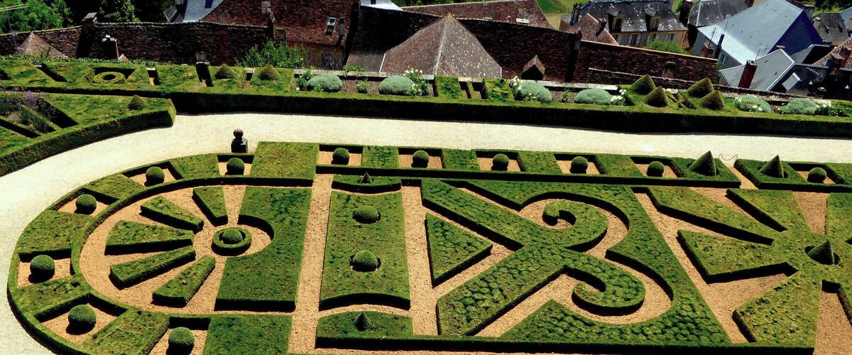 The Chateau de Hautefort has been beautifully restored inside, but it's outside in the garden that you'll see the most beauty.