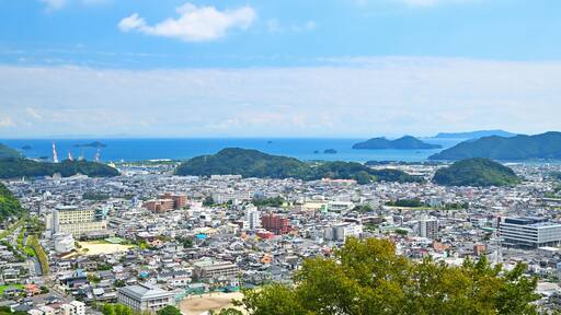 佐伯城跡本丸外曲輪からの眺め 大分県佐伯市