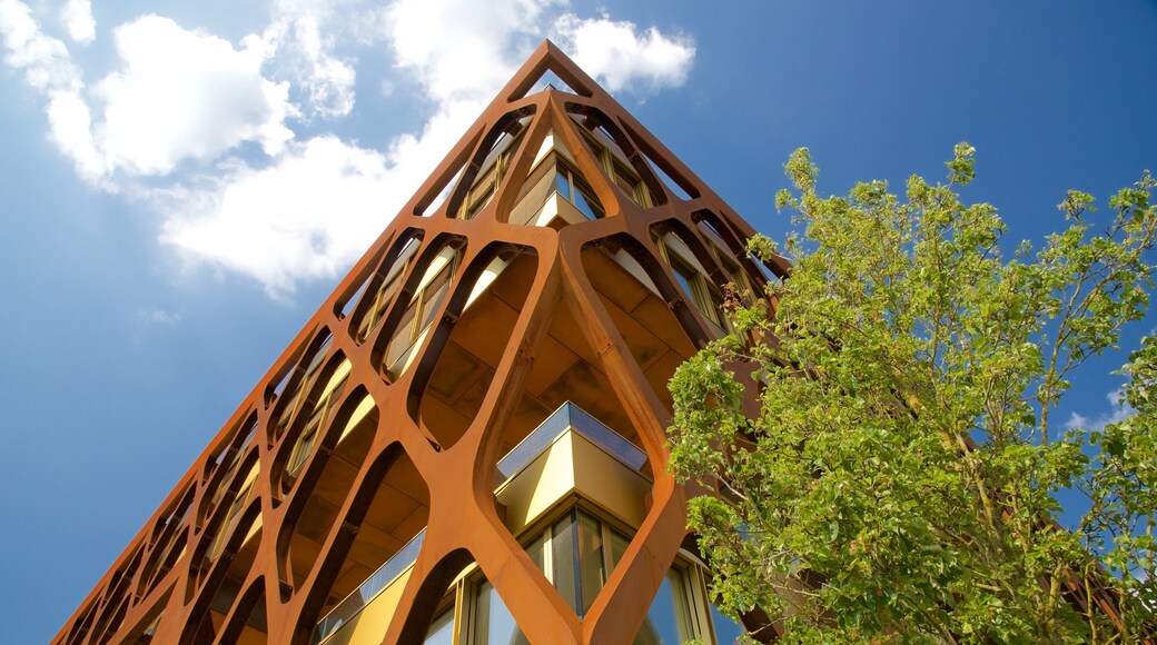 Luxembourg which includes modern architecture