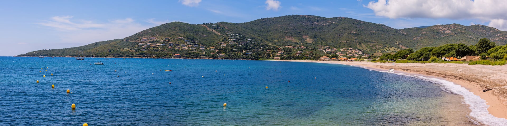 Panorama de la Plage du Sagone à Vico en Corse du Sud