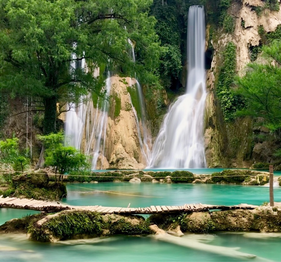 The Huasteca Potosina is a region of unsurpassed natural beauty, almost untouched, and rarely visited by foreigners.