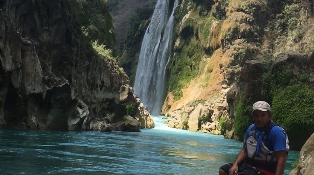 Cascada de Tamul is a waterfall in Mexico, the largest waterfall in the state of San Luis Potosí, at the top of the Santa Maria River canyon, 300 m deep. The Tamul waterfall is 105 meters high. It is located to the north of the municipality of Aquismón, approximately 45 minutes from Cd. Valles.