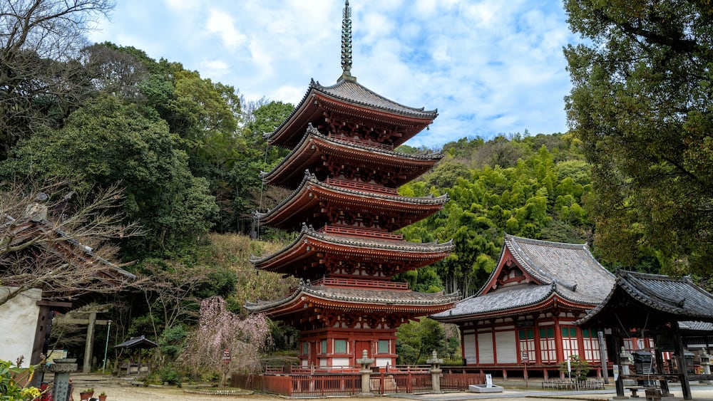Myoo-in, Gojunoto - 5 storey pagoda, Fukuyama