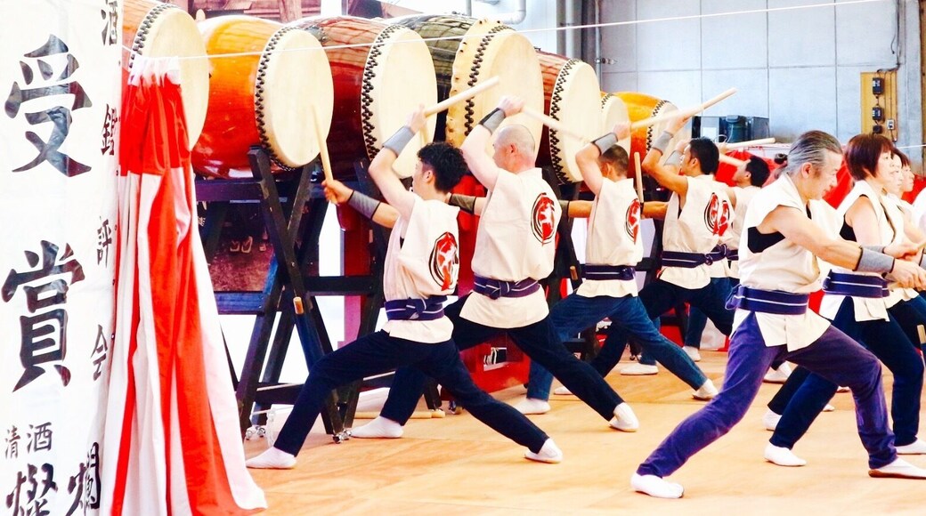 Tonoike Sake Brewery 80th year Anniversary #Taiko drumming performance to commemorate award winning #Sake !