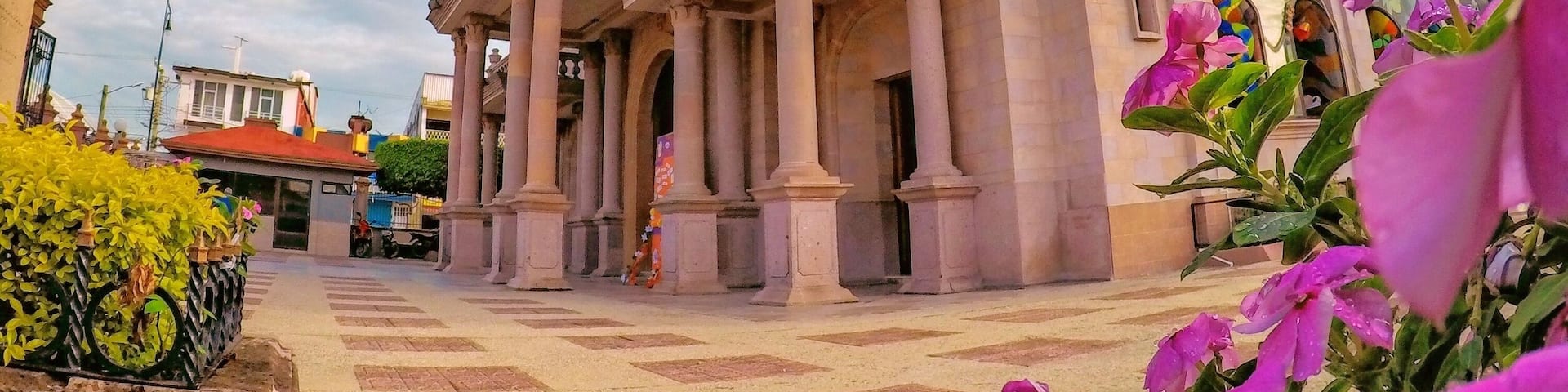 amanecer detrás de San Francisco