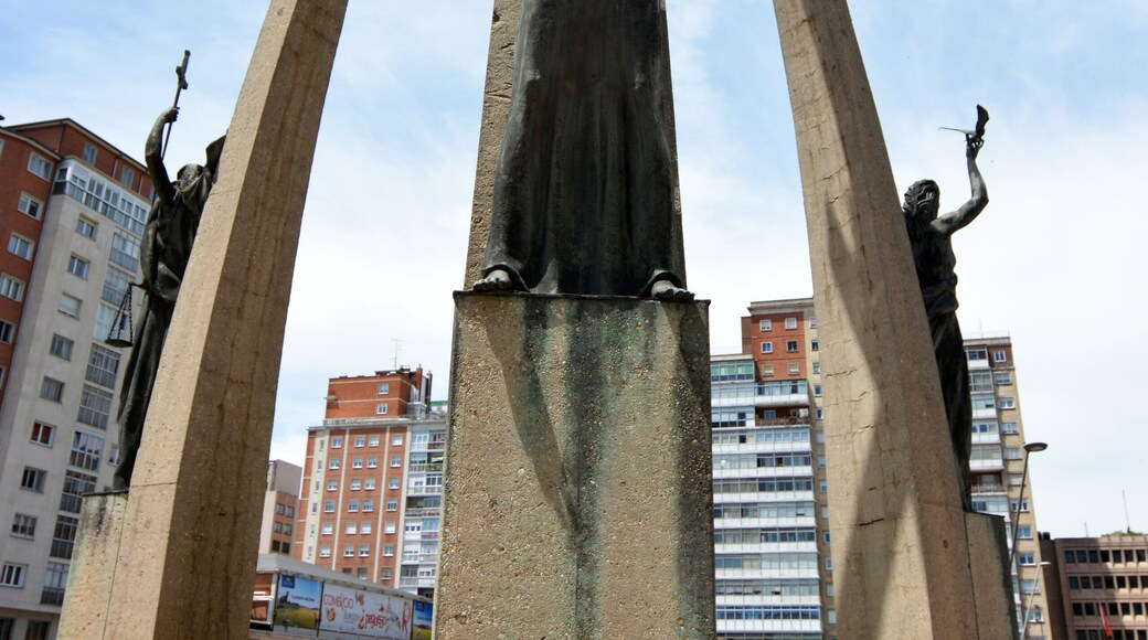 monumento representando a la libertad