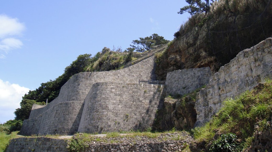 Urasoe Youdore, Okinawa, Japan. Trees are Pinus luchuensis. (Sony Cyber-shot T77)