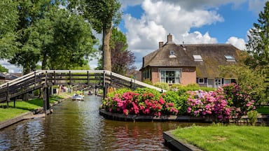 Panoramic view of Giethoorn water village, Netherlands