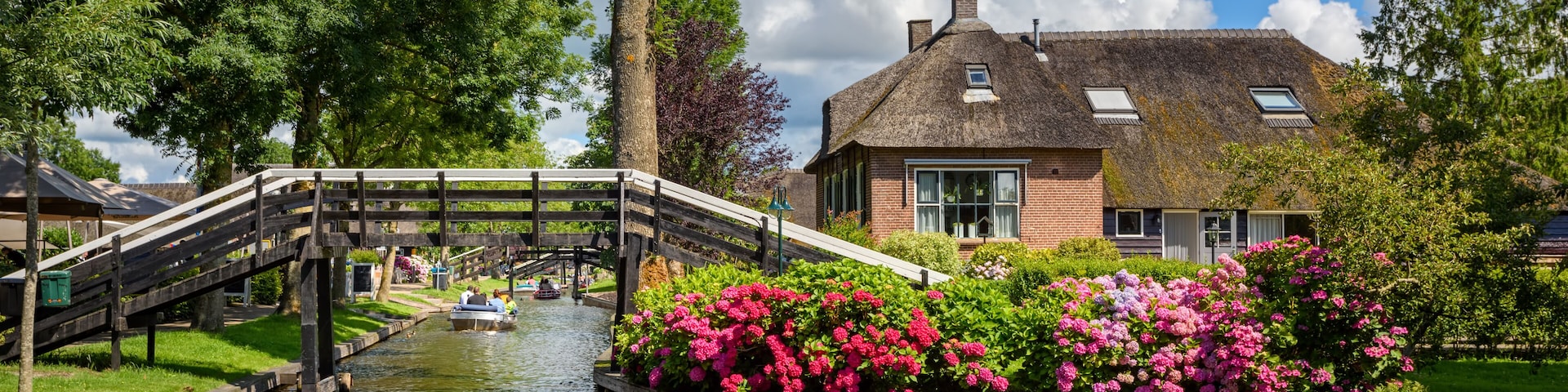 Panoramic view of Giethoorn water village, Netherlands