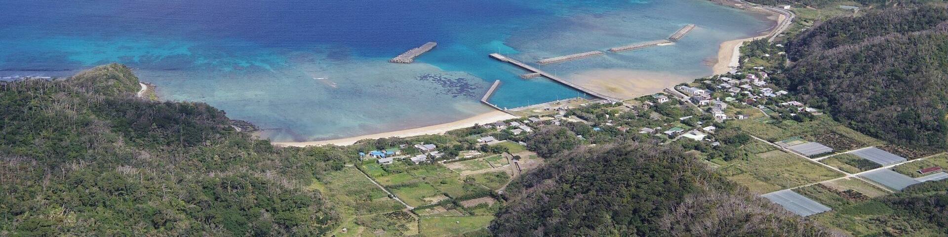請島大山からの池地集落の眺め