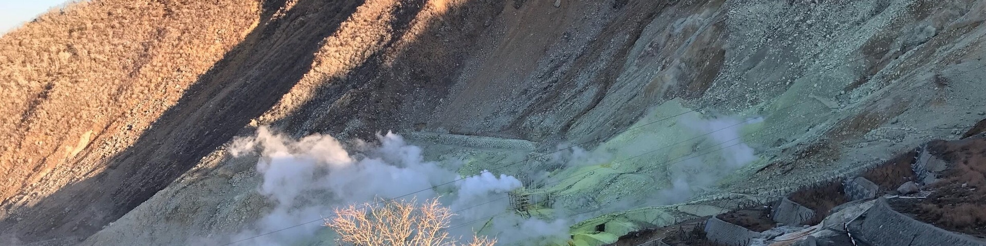 Sulphur at Owakudani valley