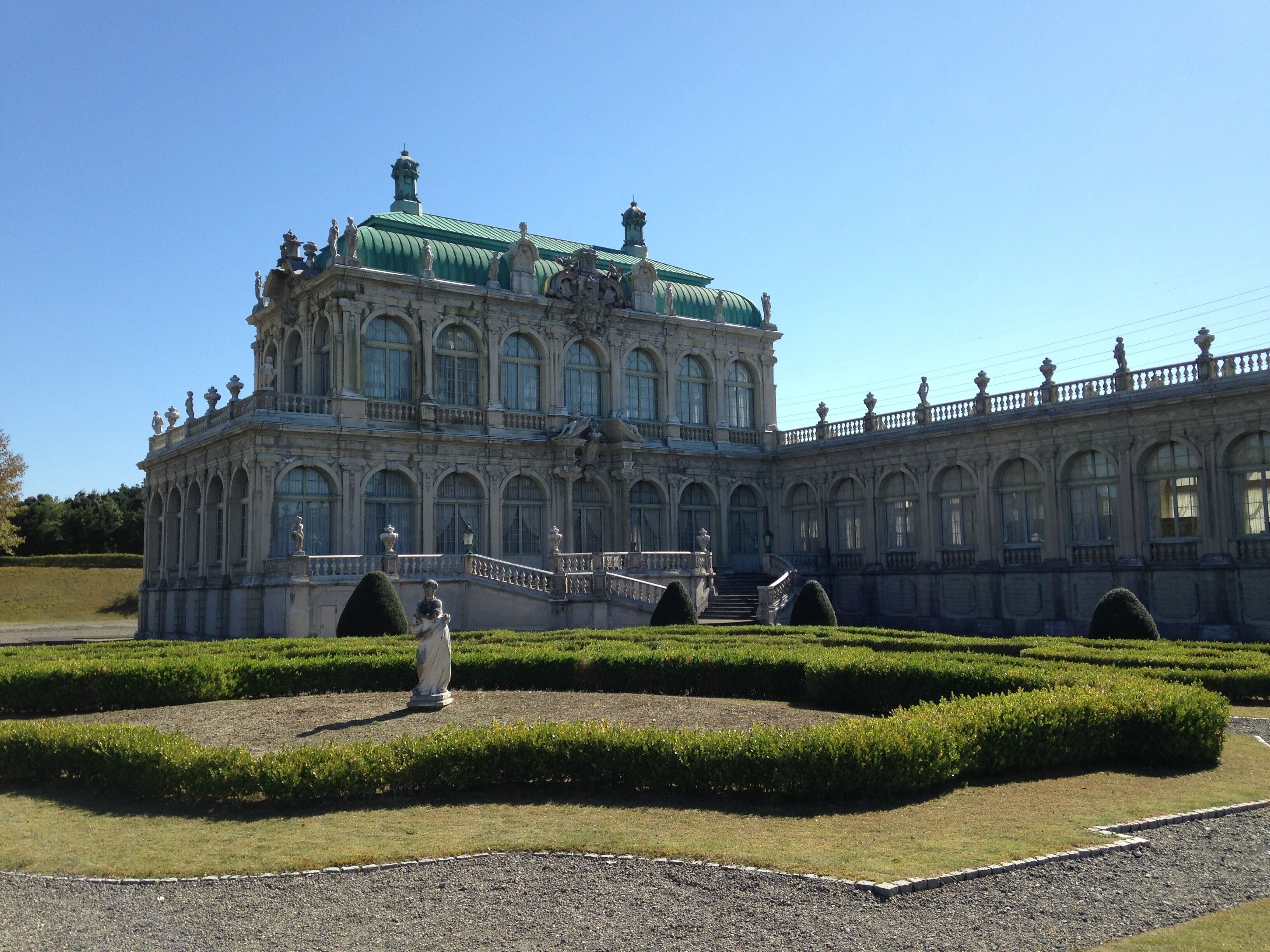 有田ポーセリンパークのツヴィンガー宮殿
