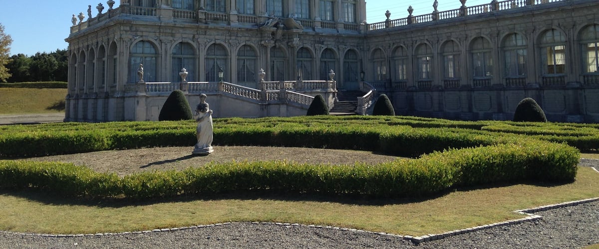 有田ポーセリンパークのツヴィンガー宮殿