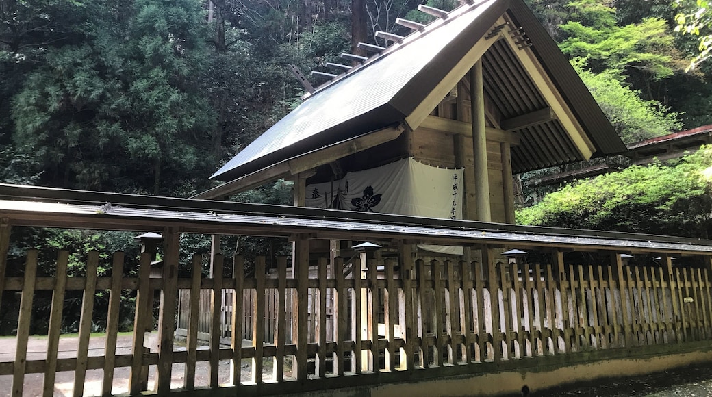 伊野天照皇大神宮の神殿