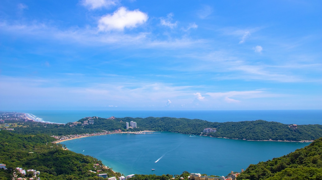 Aerial view of Puerto Marques Bay and Punta Diamante, a small bay in Acapulco city, Mexico