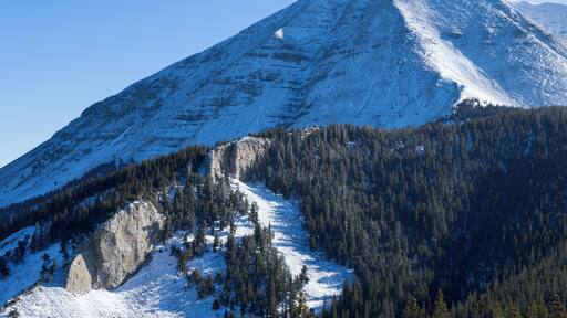I missed sunrise by a few hours this day, but the was still there early enough to catch some interesting blues on the shaded side of the peak. Though not one of Colorado's 58 Peaks over 14,000 feet, West Spanish Peak enjoys a great deal of prominence from its surroundings, making the 13,631 foot mountain the 12th most prominent in Colorado. It is also the easternmost 4000 meter peak in the United States. Here you can also get a good view of one of the over 500 radiating dikes that lead to the mountain. #BVSquad #BVSBlue