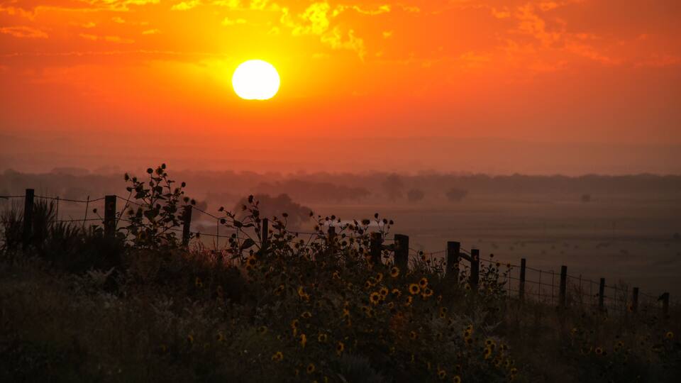 Sunrise at North Platte River valley, western Nebraska, USA