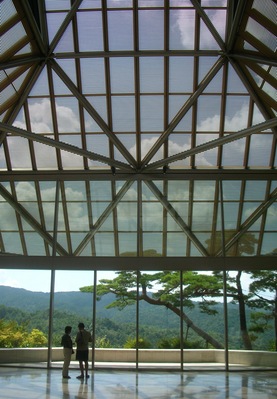 Not the easiest place to get too - but after a few local buses we made it to the Miho Museum in the hills outside Kyoto.
The architecture is amazing with the glass museum poking out of the forest.
#lifeatexpedia #museums