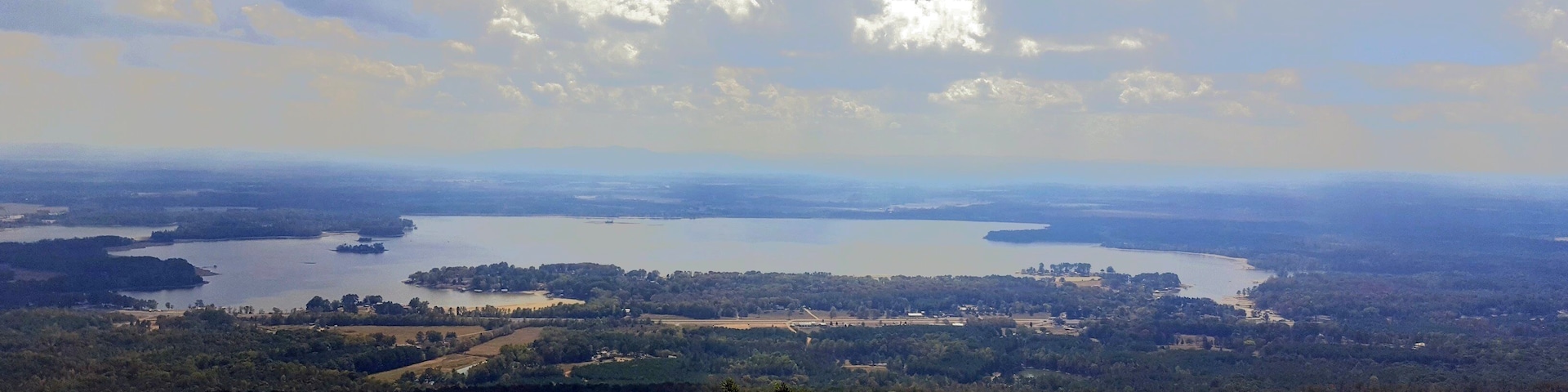 Cherokee Rock Village in Alabama, USA, RoadTrip 2017 #Alabama #lake #vista #nature #outdoors #blues #roadtrip #mountains #park #entertainment #camping