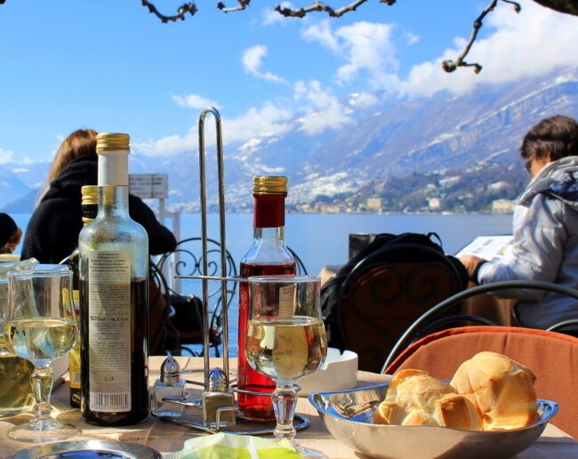 Enjoying lunch with a beautiful view of Lake Como!