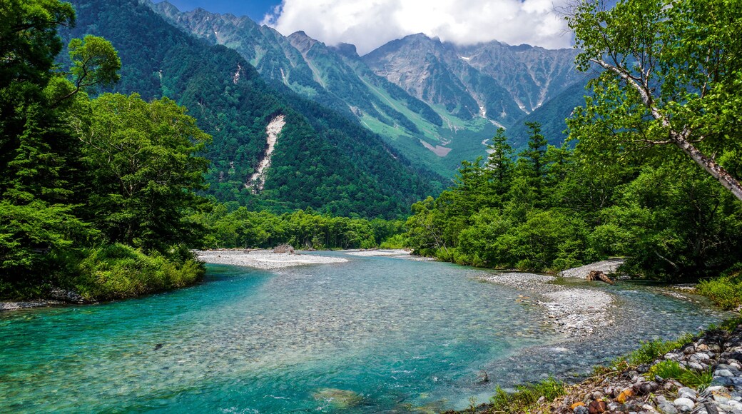 長野県 夏の上高地
Kamikochi in summer season, Nagano Prefecture, Japan