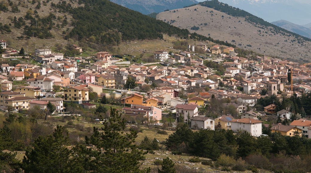 Veduta panoramica di Barisciano in Abruzzo