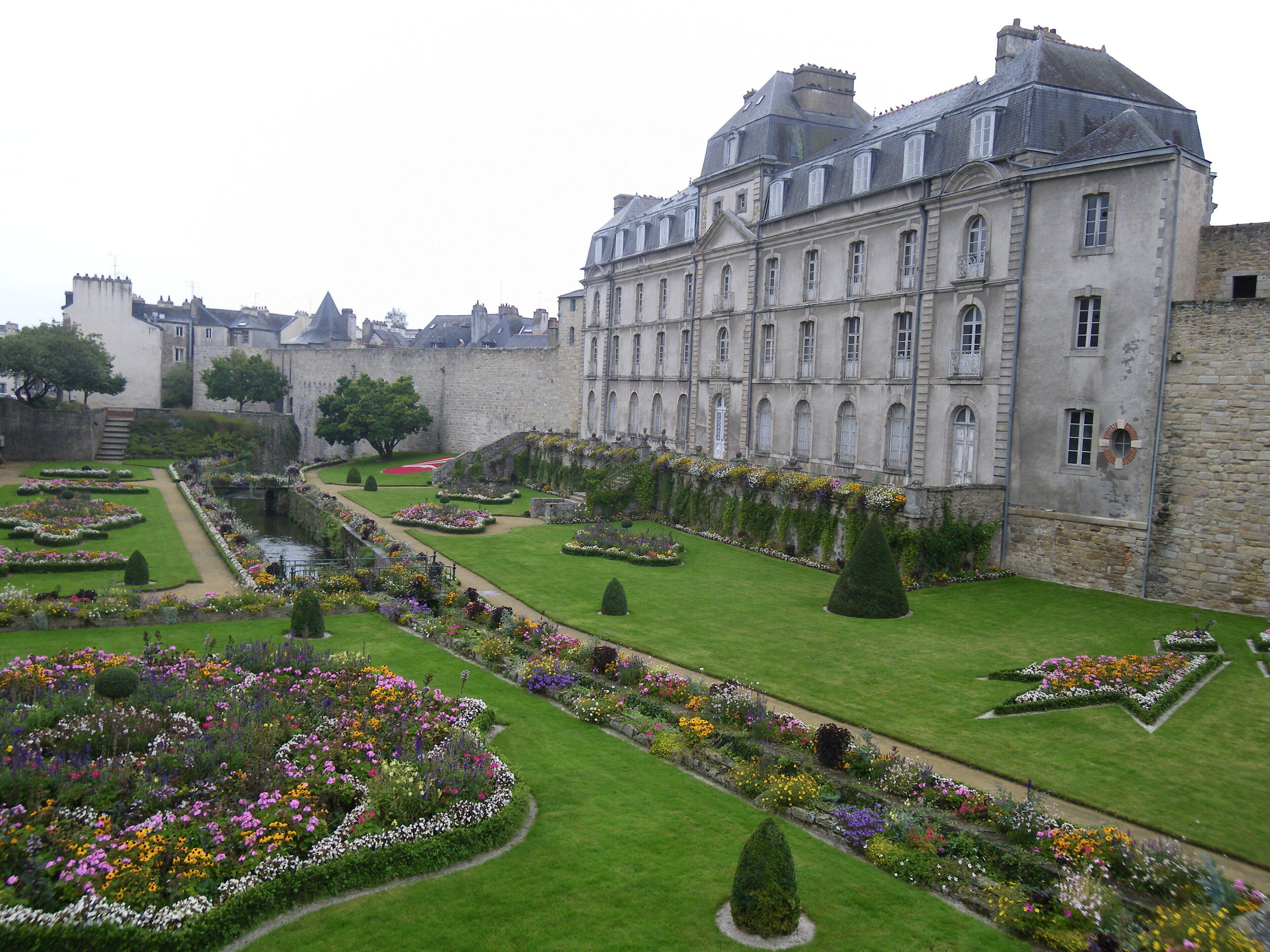 jardins des remparts a vannes