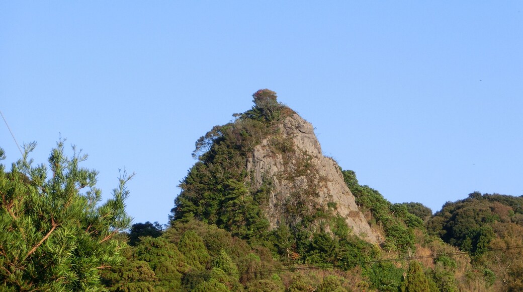 天神山男神の石灰岩