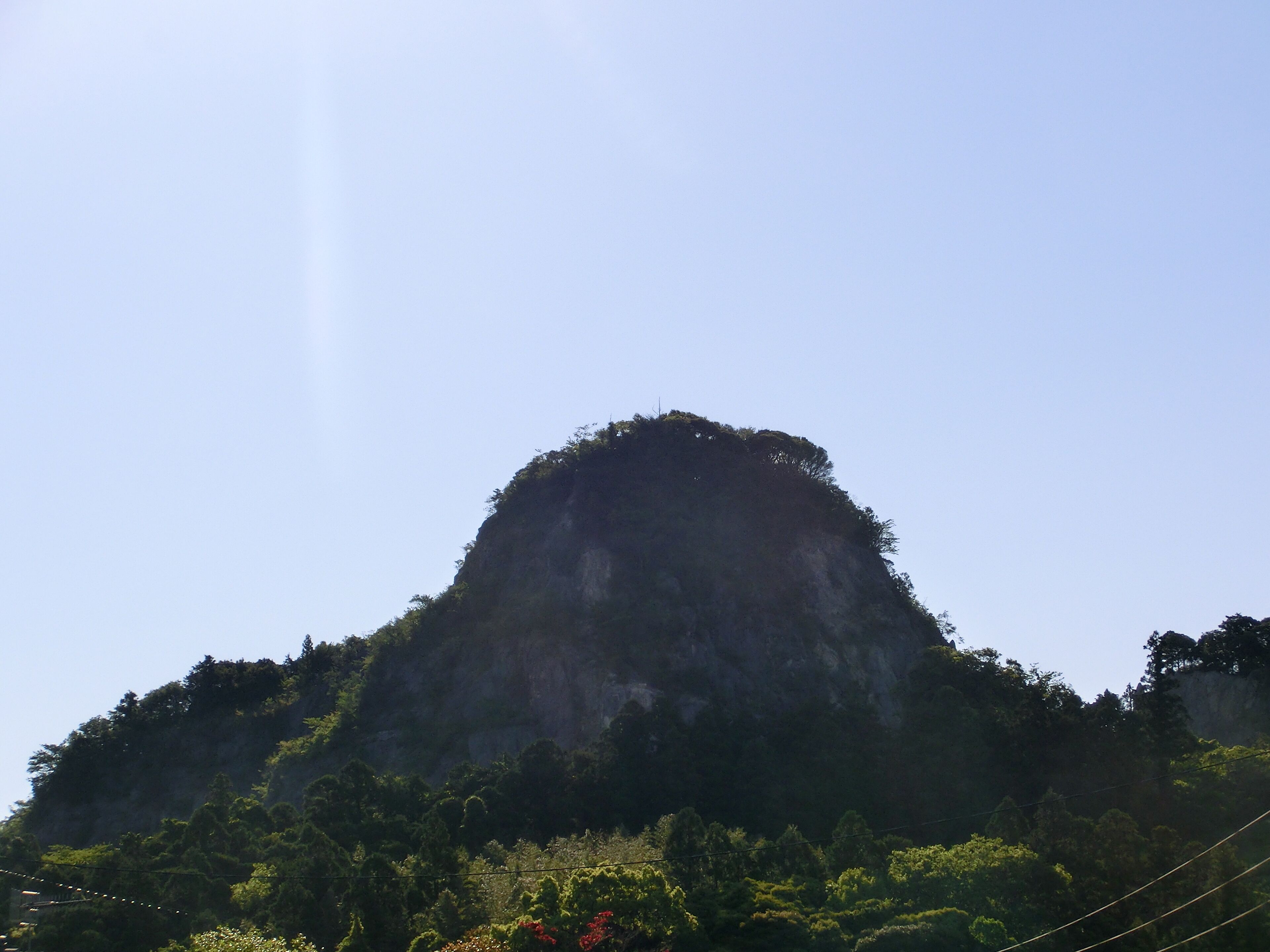 帝釈山女神の石灰岩