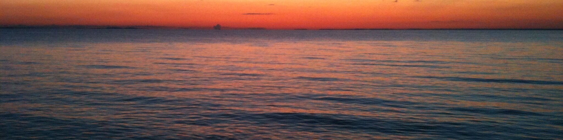 One of the 10,000+ beautiful lakes adorning the Minnesota countryside.  Mille Lacs Lake, MN.  #goldenhour #blue